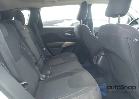 2017 Jeep Cherokee Latitude 4X4 из США, поврежденный, VIN 1C4PJMCB1HD215858